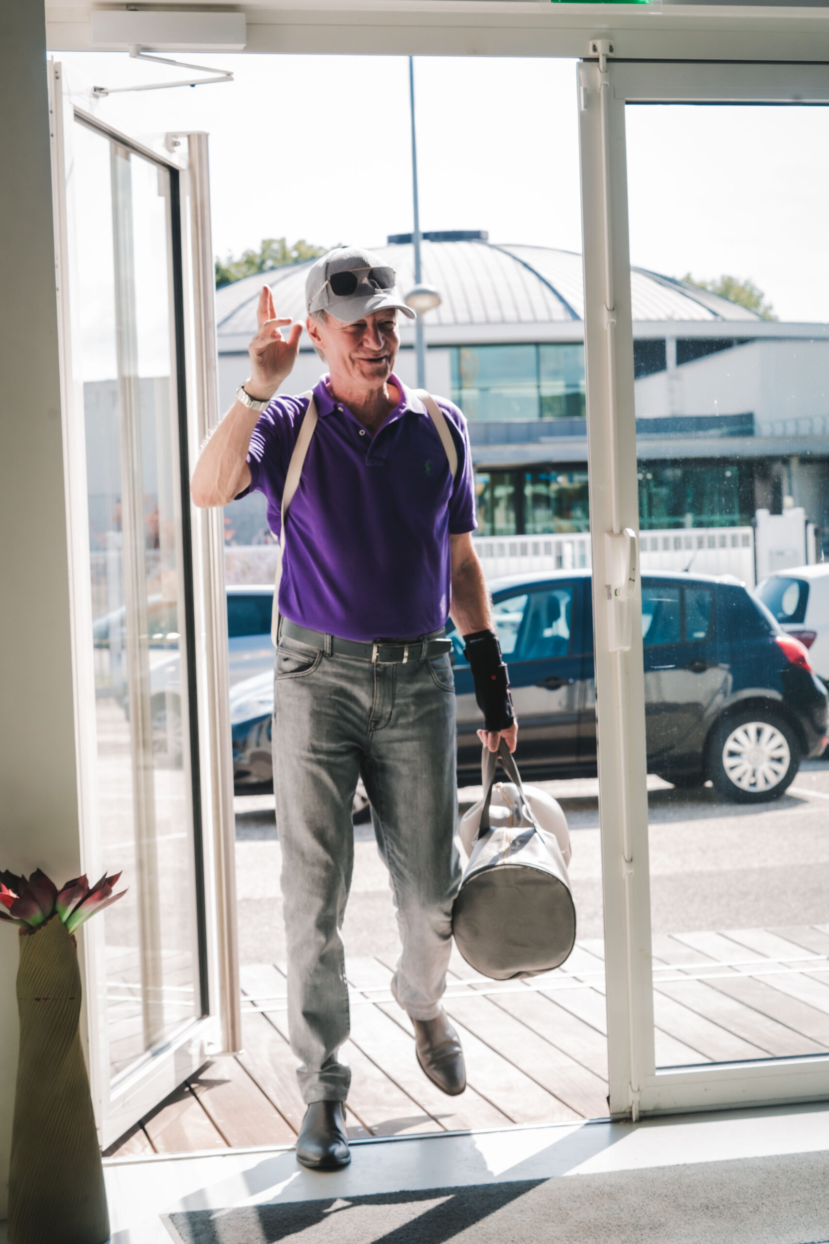 Adhérent qui entre chez Eden concept